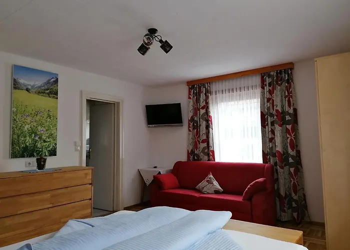 Bacher Gertrud Daire Mayrhofen
